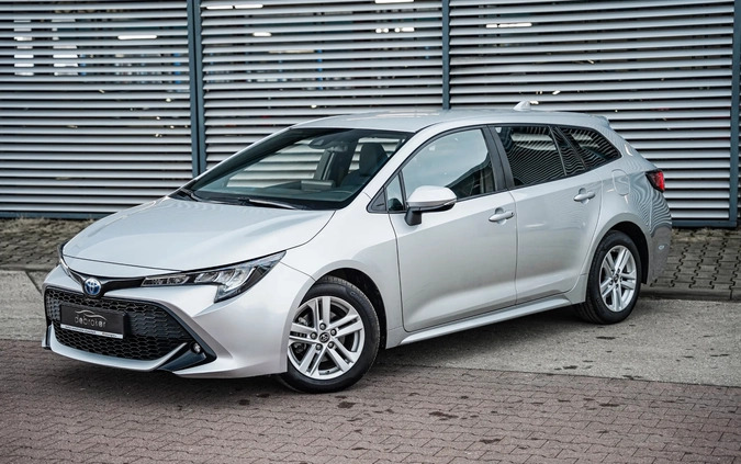 Toyota Corolla cena 77900 przebieg: 118491, rok produkcji 2019 z Piła małe 562